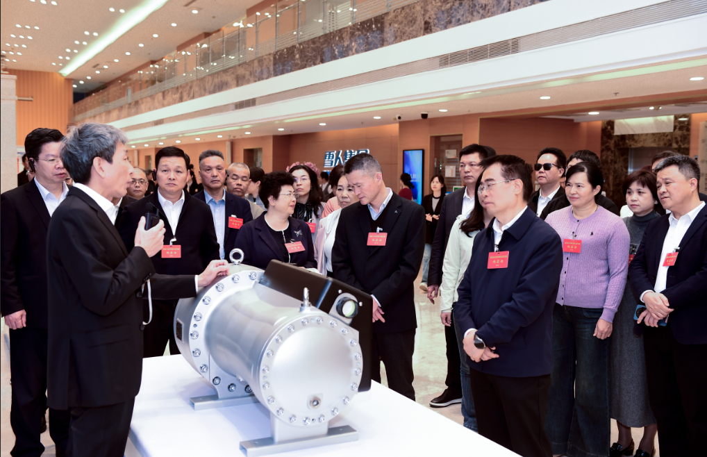 304am永利集团动态|福建省全国人大代表视察304am永利集团集团